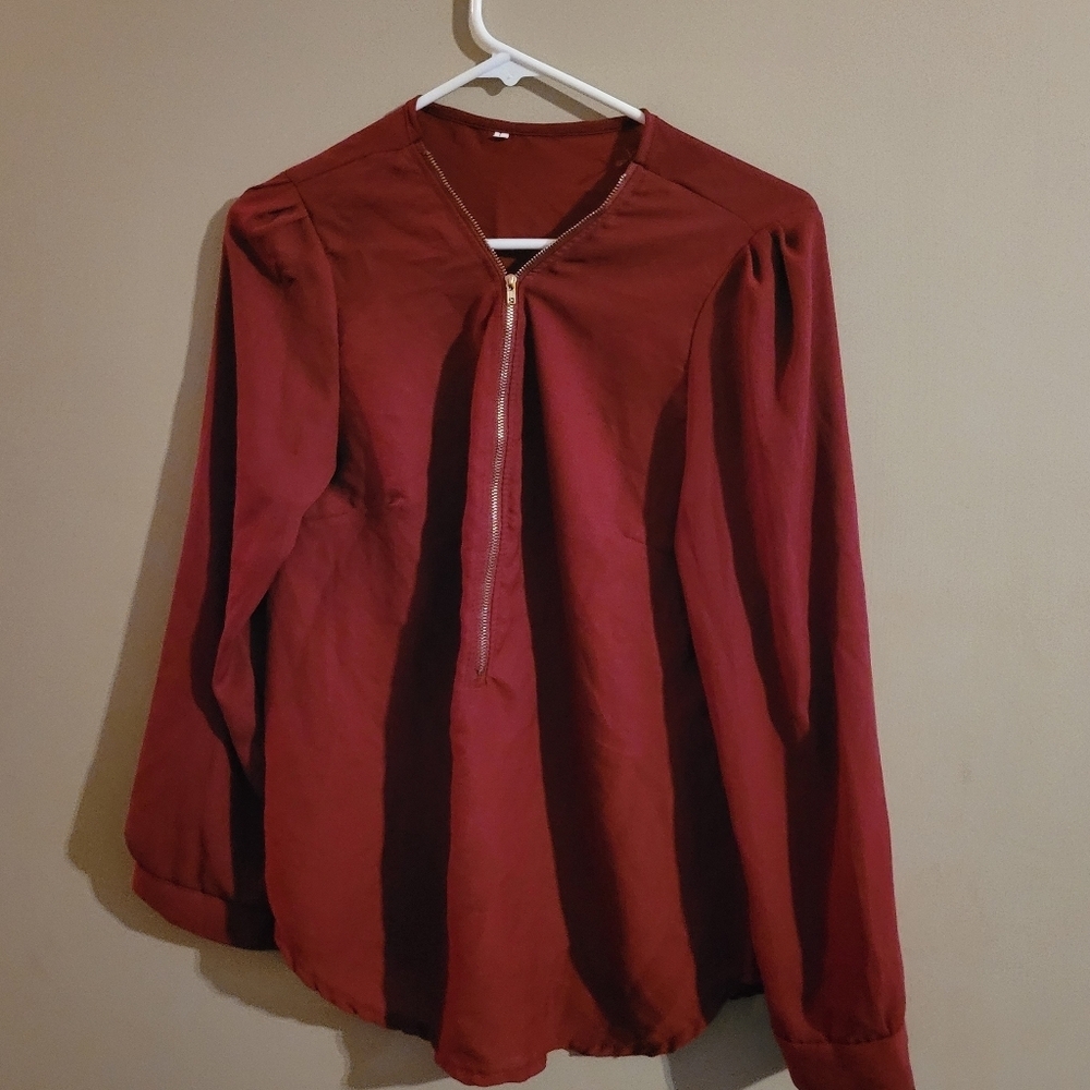 Womans Red Long Sleeve Shirt Lg